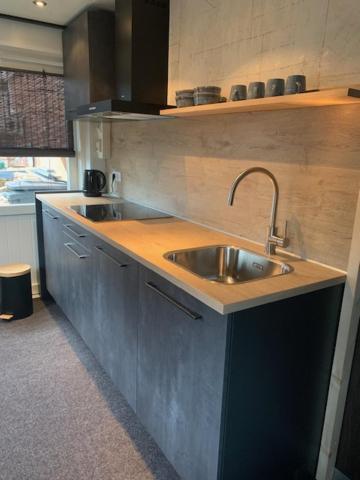 Het Atelier, Sfeervolle B&B Compleet Appartement In Hartje Staphorst ภายนอก รูปภาพ
